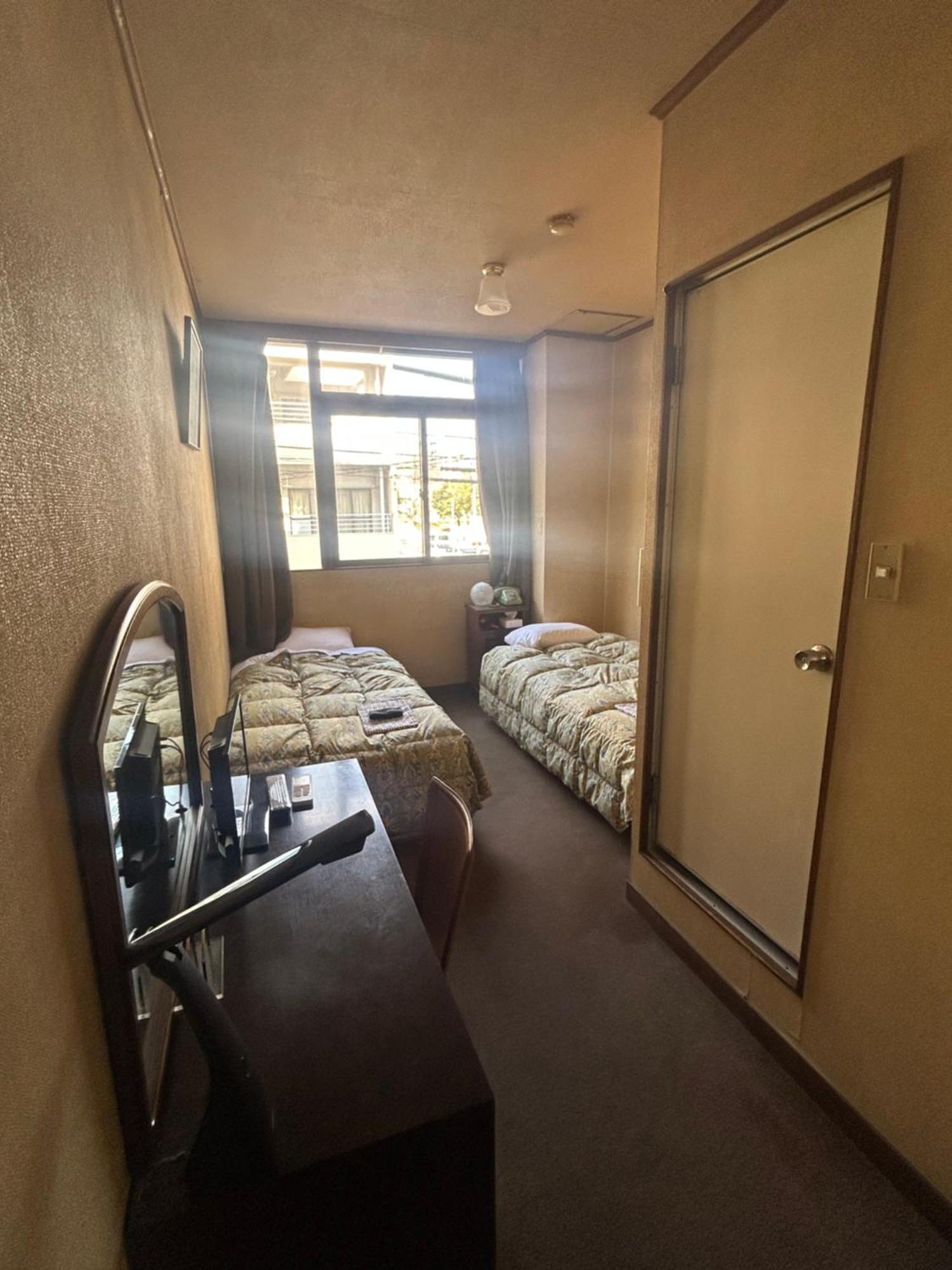 Business Hotel Nakayama Nagoja Kültér fotó